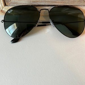 Ray ban aviators
